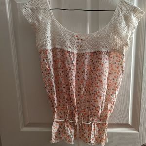 Forever 21/ Floral peasant Top